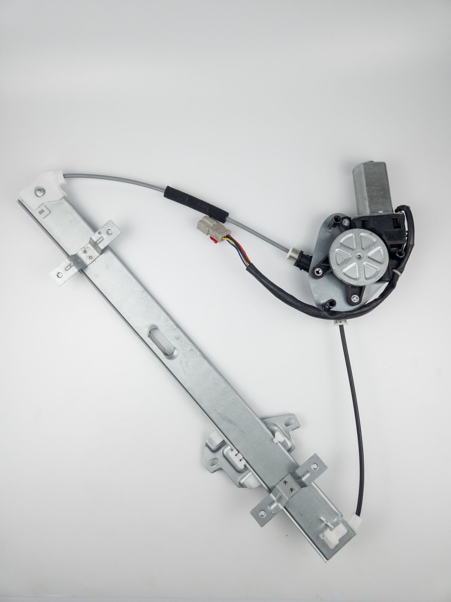 NPE Motorlu Ön Sol Cam Krikosu Civic 2002-2006 Vtec 72250-S5A-G01