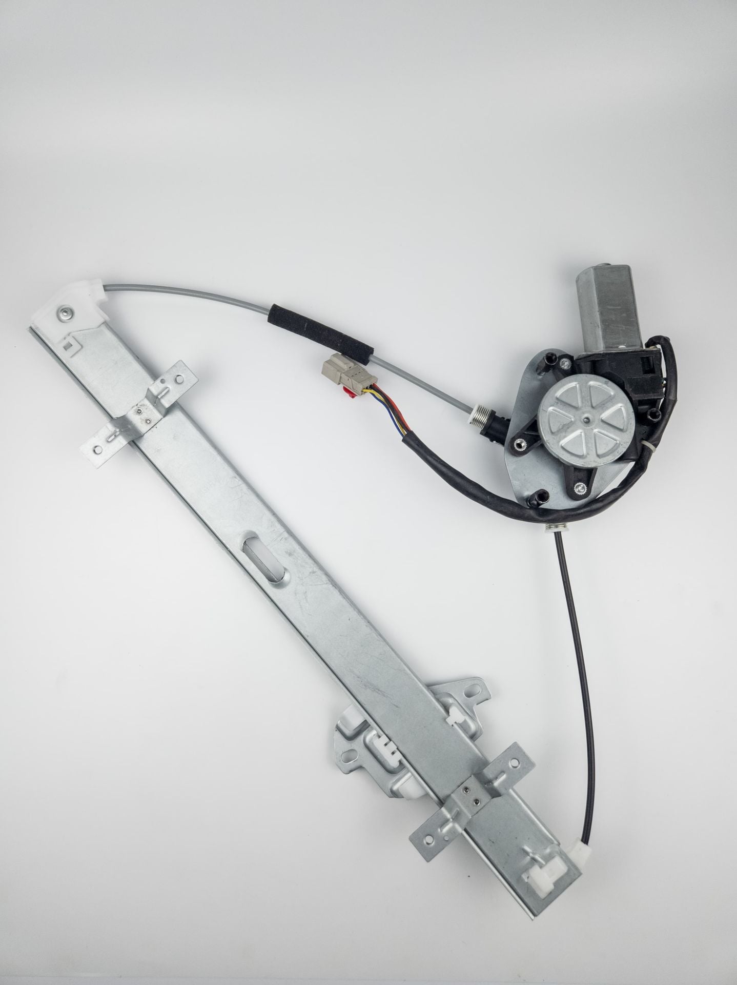 NPE Motorlu Ön Sol Cam Krikosu Civic 2002-2006 Vtec 72250-S5A-G01