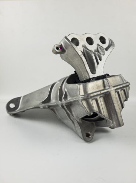 Orjinal Motor Takozu Sağ Yağlı Honda Civic 2022-2024 Fe1 1.5