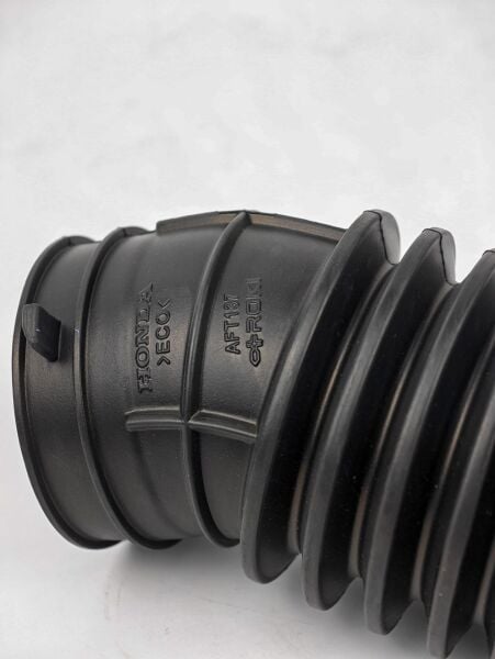 Orjinal Honda Civic 2021-2025 Fe1 Hava Filtre Hortumu