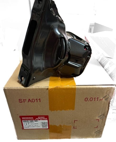 Orjinal Fabrikasyon Honda Civic 2007-2011 Fd6 Sağ Yağlı Motor Takozu